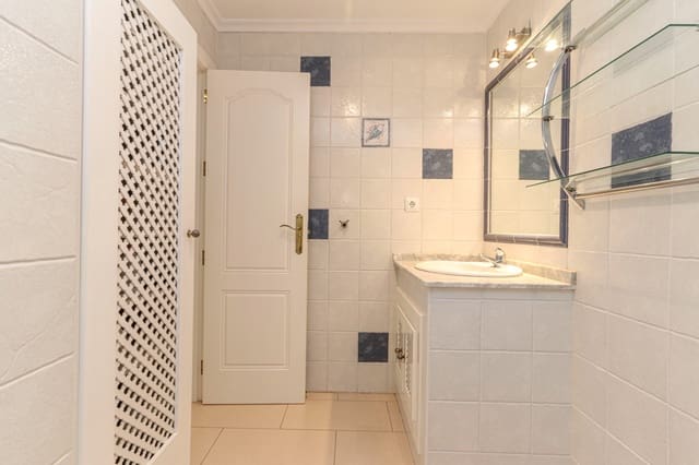 2 sovrum Lägenhet till salu i Villamartin, Orihuela med pool garage - 195 000 € (Ref: 9883713)