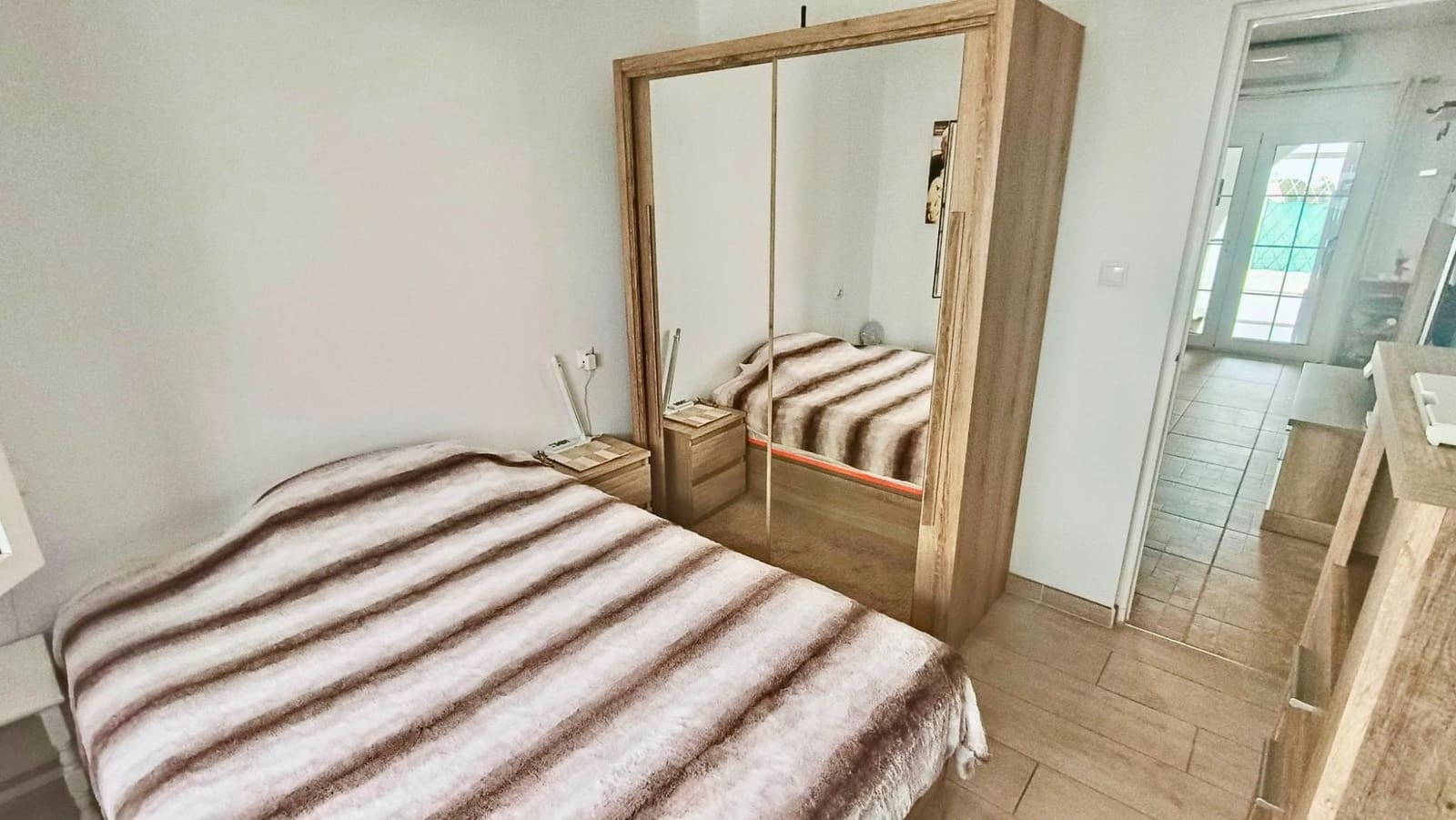 2 quarto Moradia Geminada para venda em Villamartin - 209 950 € (Ref: 9893009)