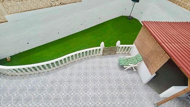 2 bedroom Semi-detached Villa for sale in Villamartin, Orihuela - € 209,950 (Ref: 9893009)