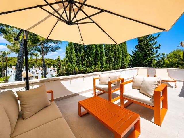 4 soveværelse Villa til salg i Villamartin, Orihuela med swimmingpool garage - € 424.950 (Ref: 9893280)