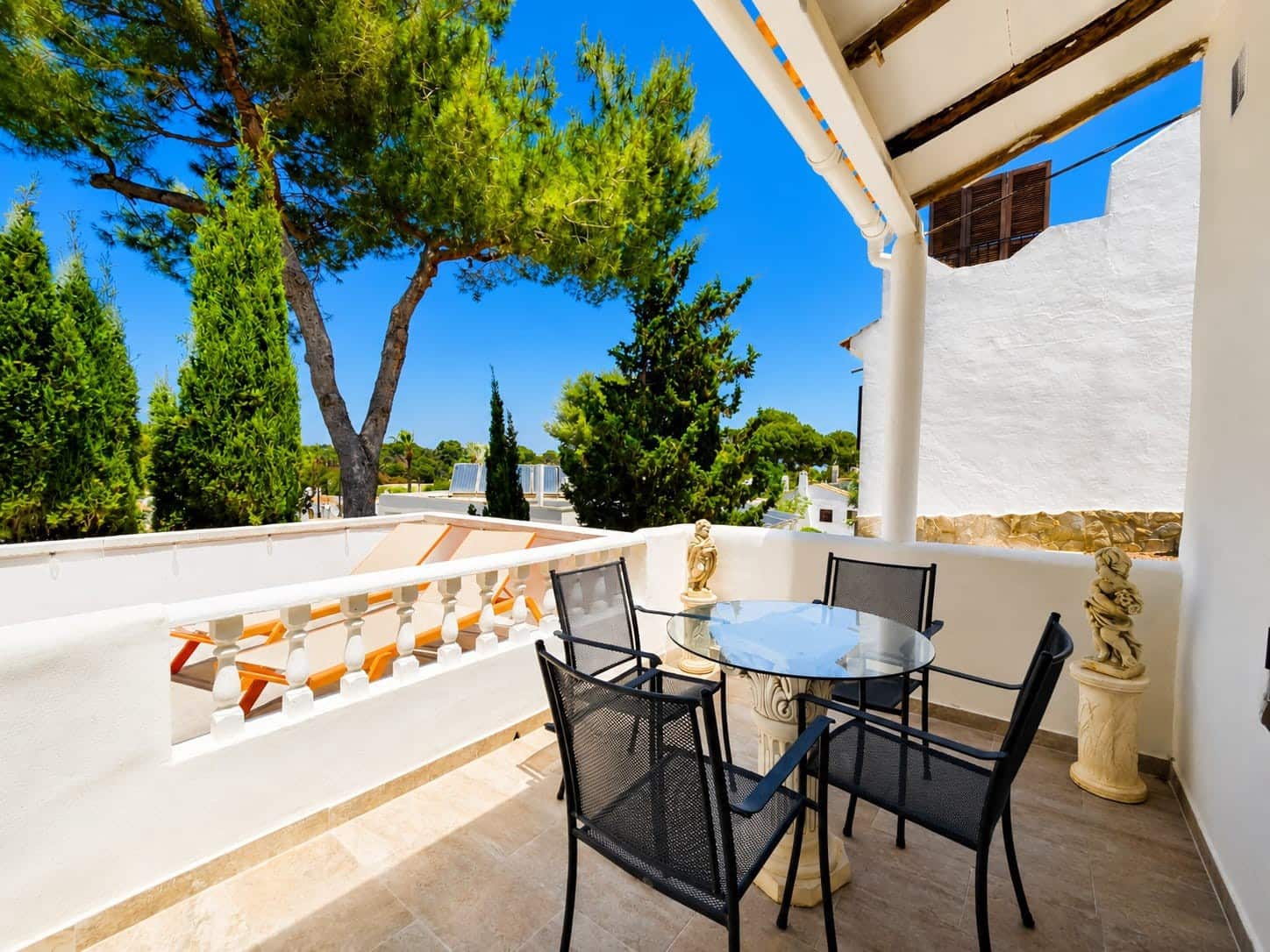 4 soverom Villa til salgs i Villamartin med svømmebasseng garasje - € 424 950 (Ref: 9893280)