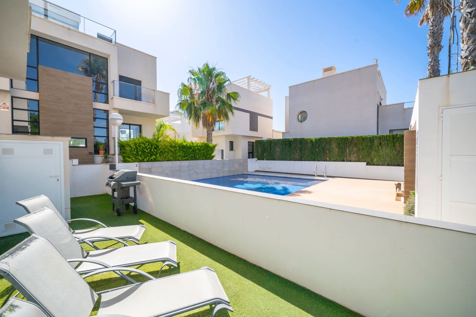 3 sovrum Villa till salu i Ciudad Quesada med pool garage - 399 000 € (Ref: 9893749)
