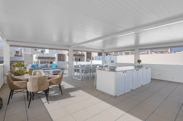 5 soveværelse Villa til salg i Villamartin, Orihuela med swimmingpool garage - € 592.000 (Ref: 9916482)