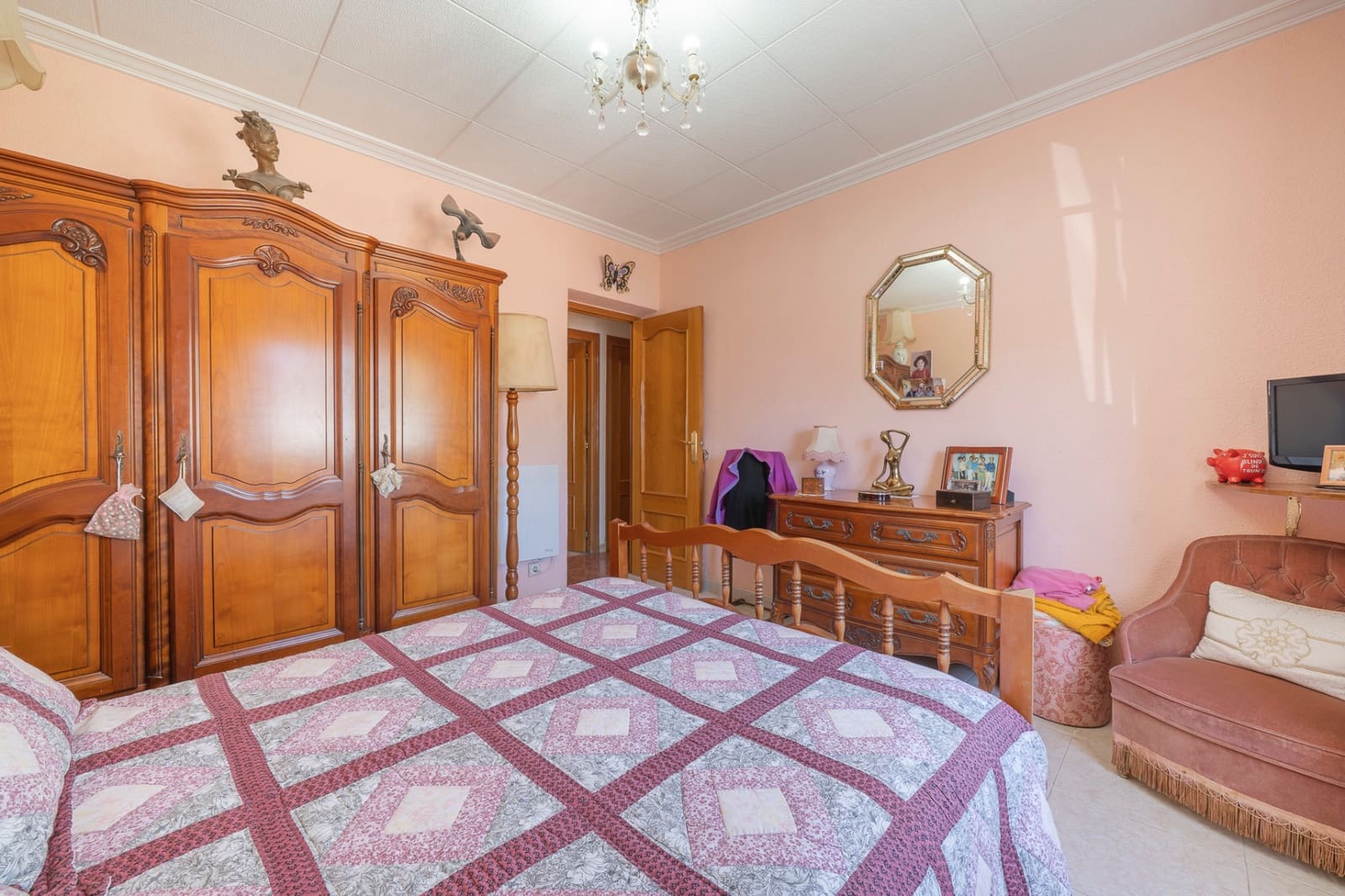 4 Zimmer Villa zu verkaufen in Ciudad Quesada mit Pool Garage - 389.000 € (Ref: 9939383)