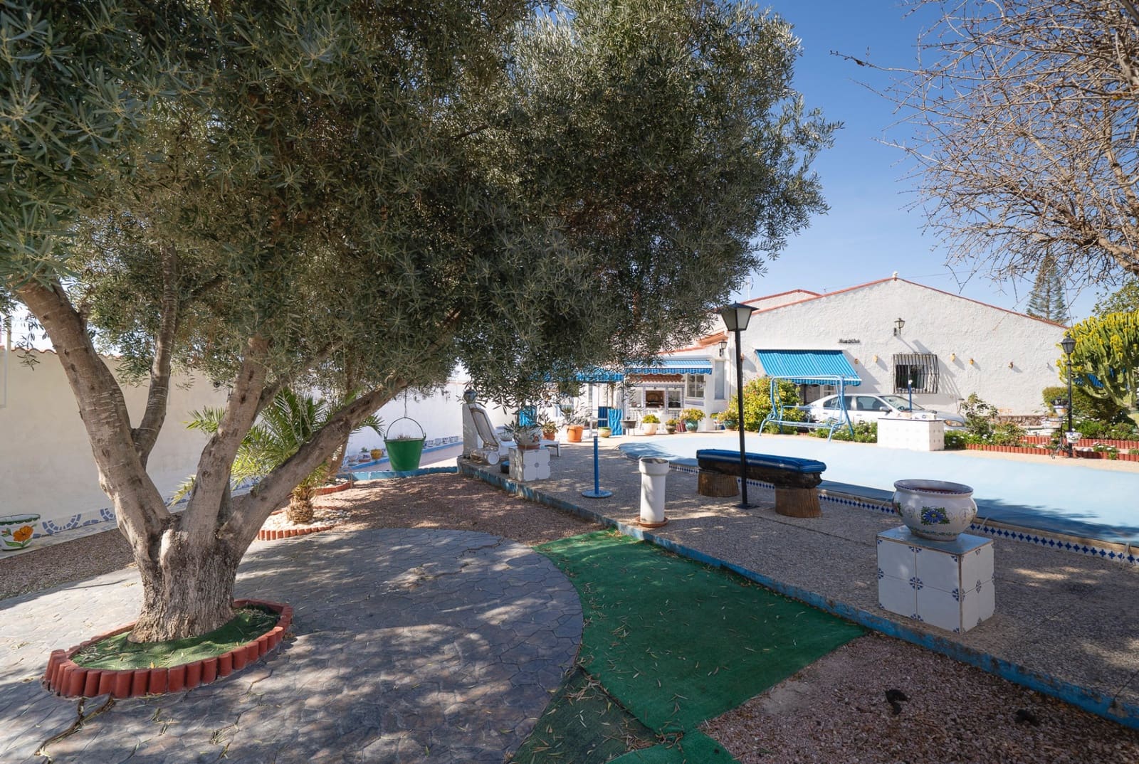 4 Zimmer Villa zu verkaufen in Ciudad Quesada mit Pool Garage - 389.000 € (Ref: 9939383)