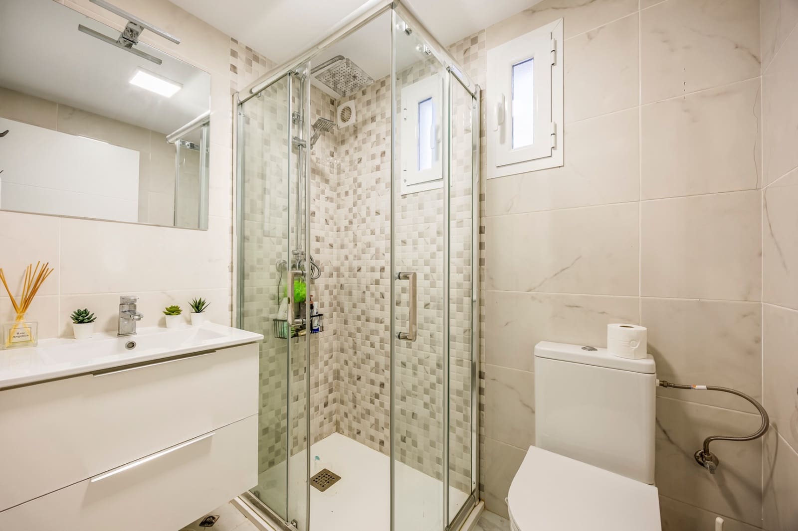 5 sypialnia Willa na sprzedaż w Ciudad Quesada z basenem garażem - 590 000 € (Ref: 9939384)
