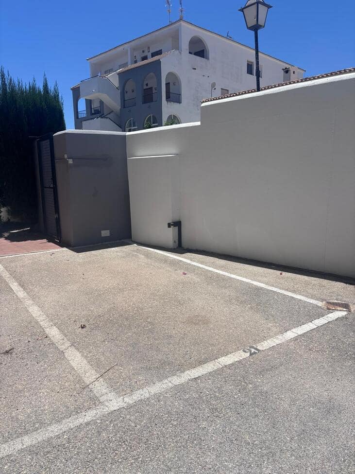 2 soveværelse Lejlighed til salg i Villamartin med swimmingpool garage - € 175.000 (Ref: 9941949)