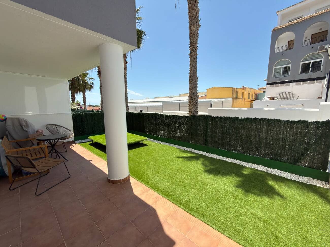 2 soveværelse Lejlighed til salg i Villamartin med swimmingpool garage - € 175.000 (Ref: 9941949)