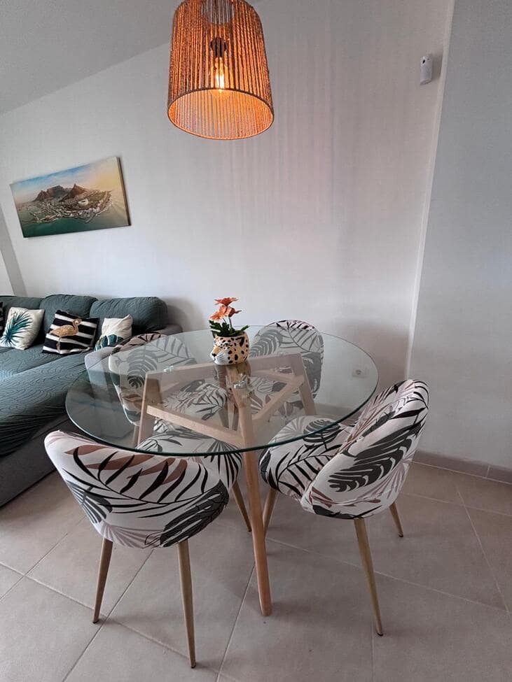 2 soveværelse Lejlighed til salg i Villamartin med swimmingpool garage - € 175.000 (Ref: 9941949)