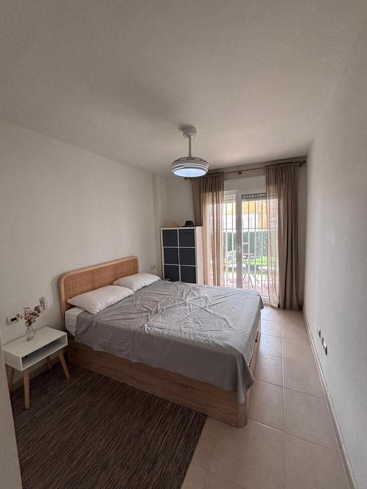 2 soveværelse Lejlighed til salg i Villamartin med swimmingpool garage - € 175.000 (Ref: 9941949)