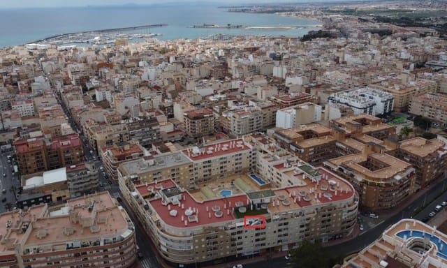 Apartamento de 2 habitaciones en El Molino, Torrevieja en venta con piscina - 159.995 € (Ref: 9941950)