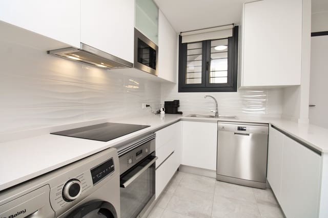 2 soveværelse Lejlighed til salg i Villamartin, Orihuela med swimmingpool garage - € 229.000 (Ref: 9944237)