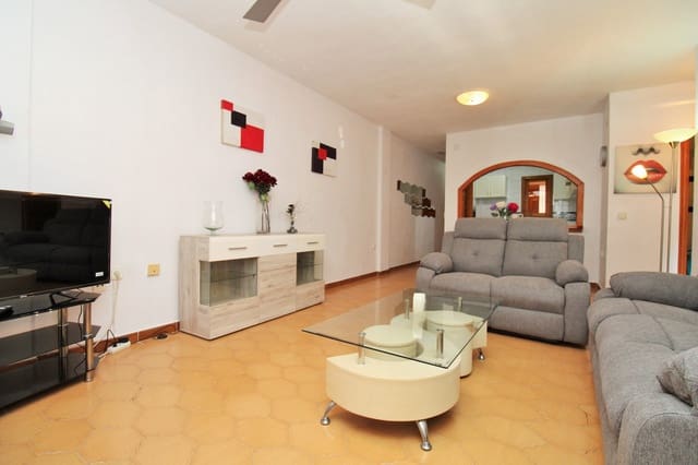 2 soveværelse Lejlighed til salg i Villamartin, Orihuela med swimmingpool - € 164.900 (Ref: 9944248)
