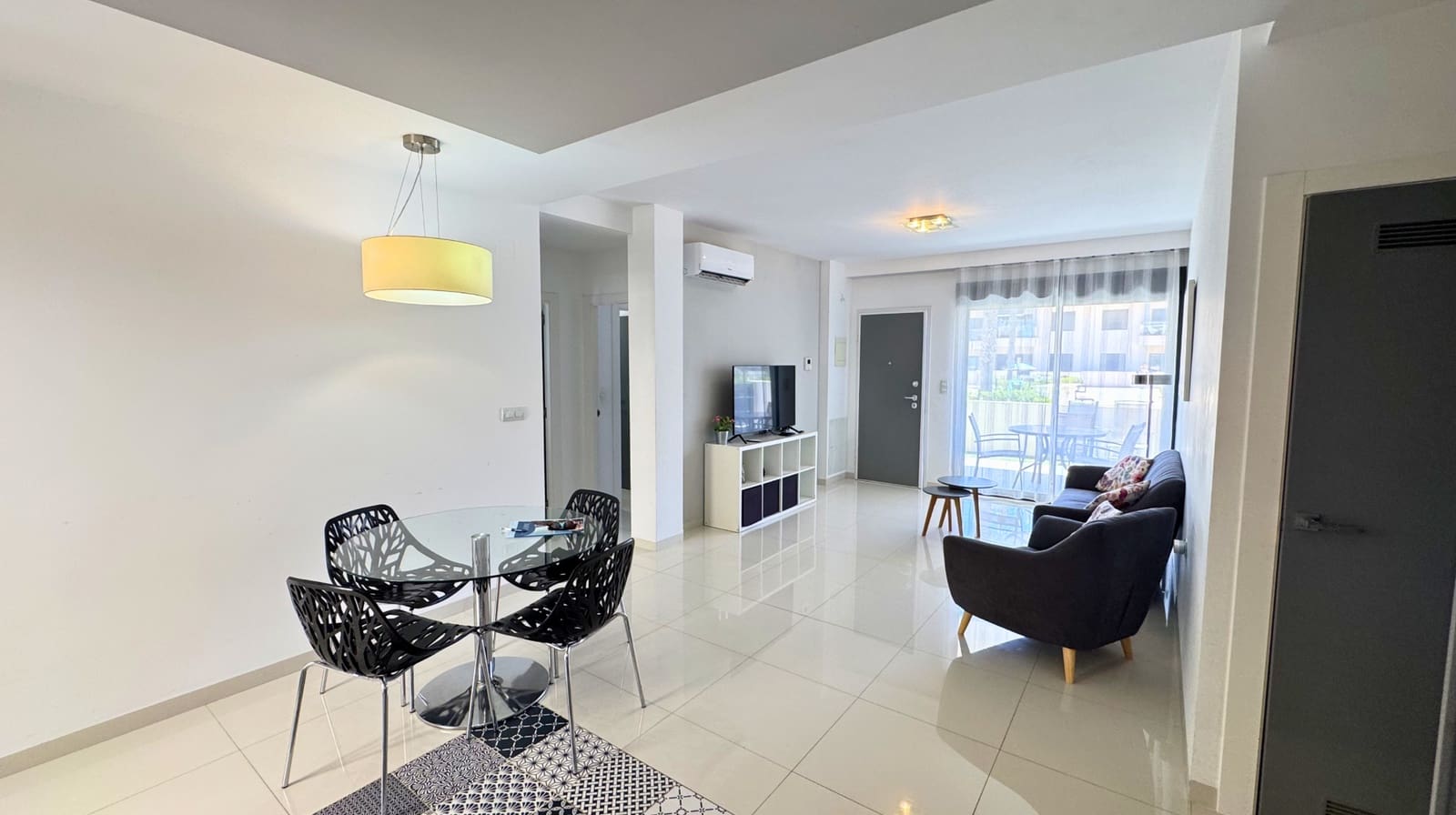 2 slaapkamer Appartement te koop in Torre de la Horadada met zwembad - € 259.500 (Ref: 9945135)