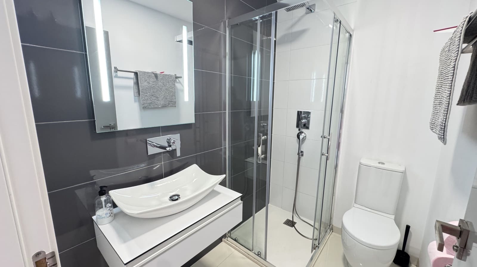 2 slaapkamer Appartement te koop in Torre de la Horadada met zwembad - € 259.500 (Ref: 9945135)