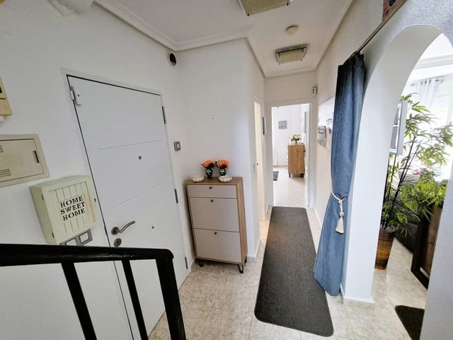 3 soveværelse Villa til salg i Villamartin, Orihuela med garage - € 269.900 (Ref: 9947009)