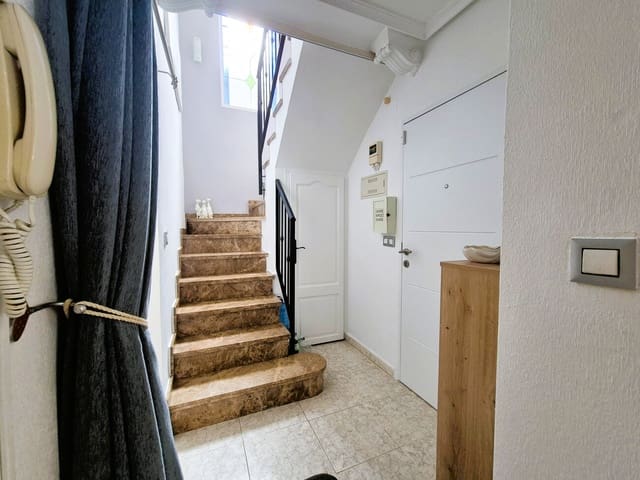 3 soveværelse Villa til salg i Villamartin, Orihuela med garage - € 269.900 (Ref: 9947009)