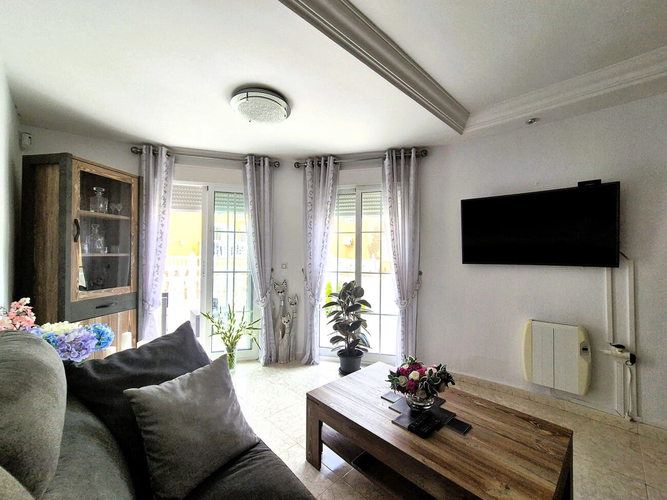 3 soveværelse Villa til salg i Villamartin med garage - € 269.900 (Ref: 9947009)