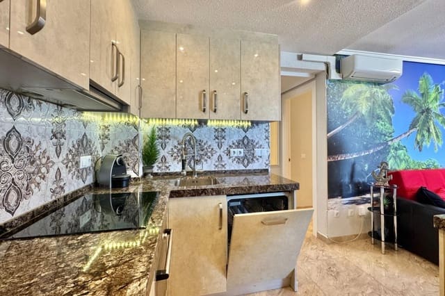 2 bedroom Apartment for sale in Cañada del Molino, Torrevieja with pool garage - € 319,000 (Ref: 9949212)