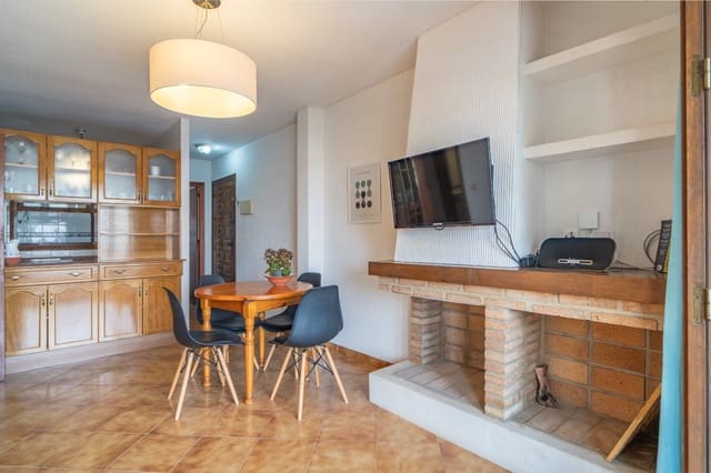 Apartamento de 2 habitaciones en Cabo Roig, Orihuela en venta con piscina - 205.000 € (Ref: 9959235)