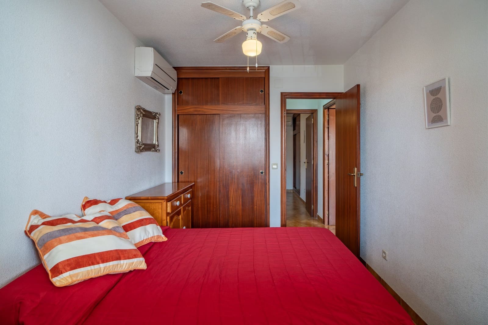 Apartamento de 2 habitaciones en Cabo Roig en venta con piscina - 205.000 € (Ref: 9959235)