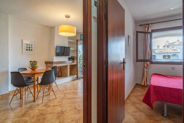 Apartamento de 2 habitaciones en Cabo Roig, Orihuela en venta con piscina - 205.000 € (Ref: 9959235)