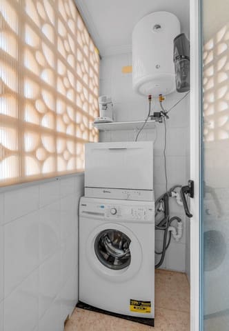 2 soveværelse Lejlighed til salg i Los Europeos, Torrevieja med swimmingpool - € 165.000 (Ref: 9959236)