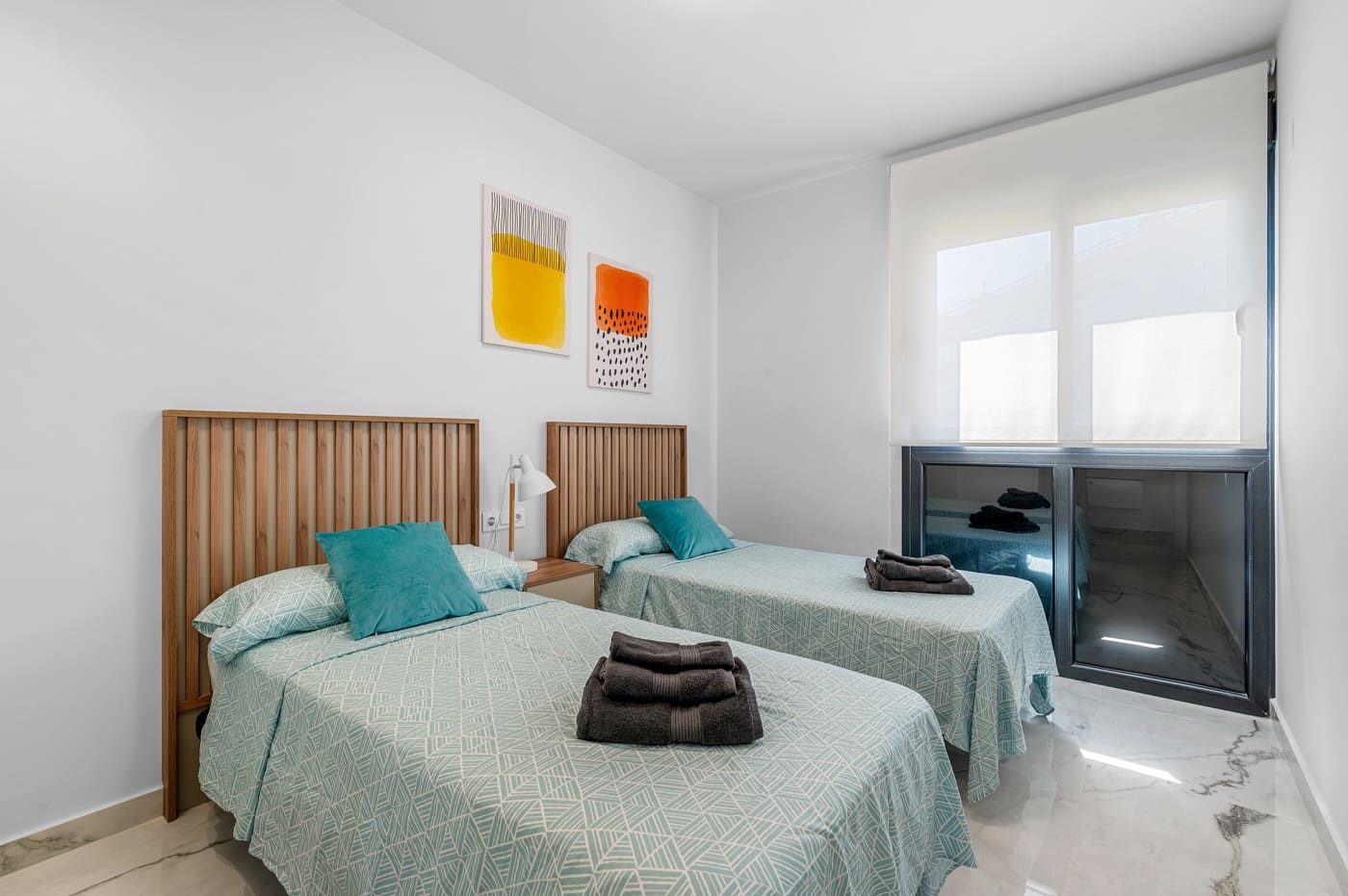 2 sypialnia Apartament na sprzedaż w Playa Flamenca z basenem garażem - 315 000 € (Ref: 9962061)