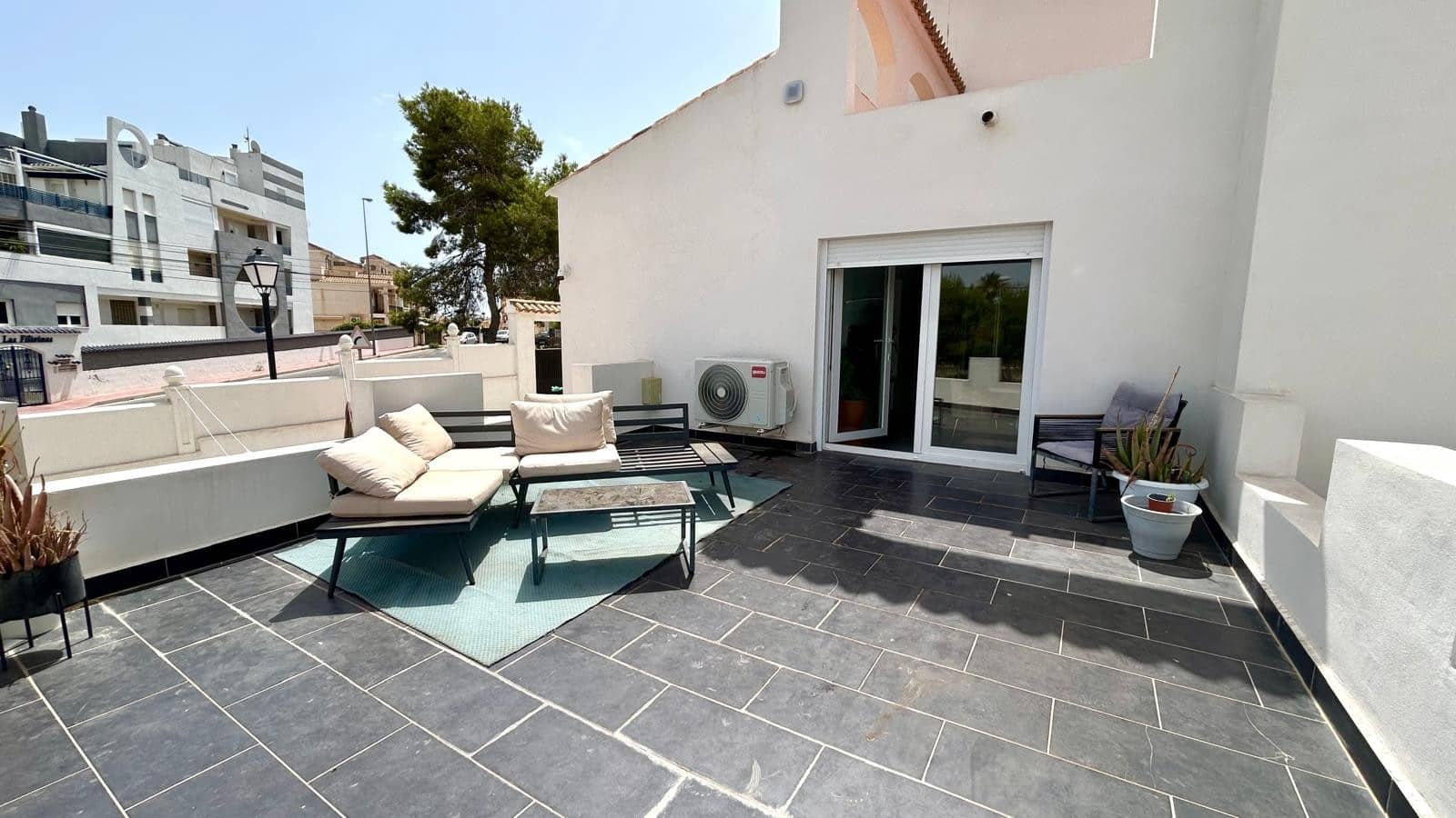 6 chambre Villa/Maison à vendre à Villamartin avec piscine garage - 695 000 € (Ref: 9964369)