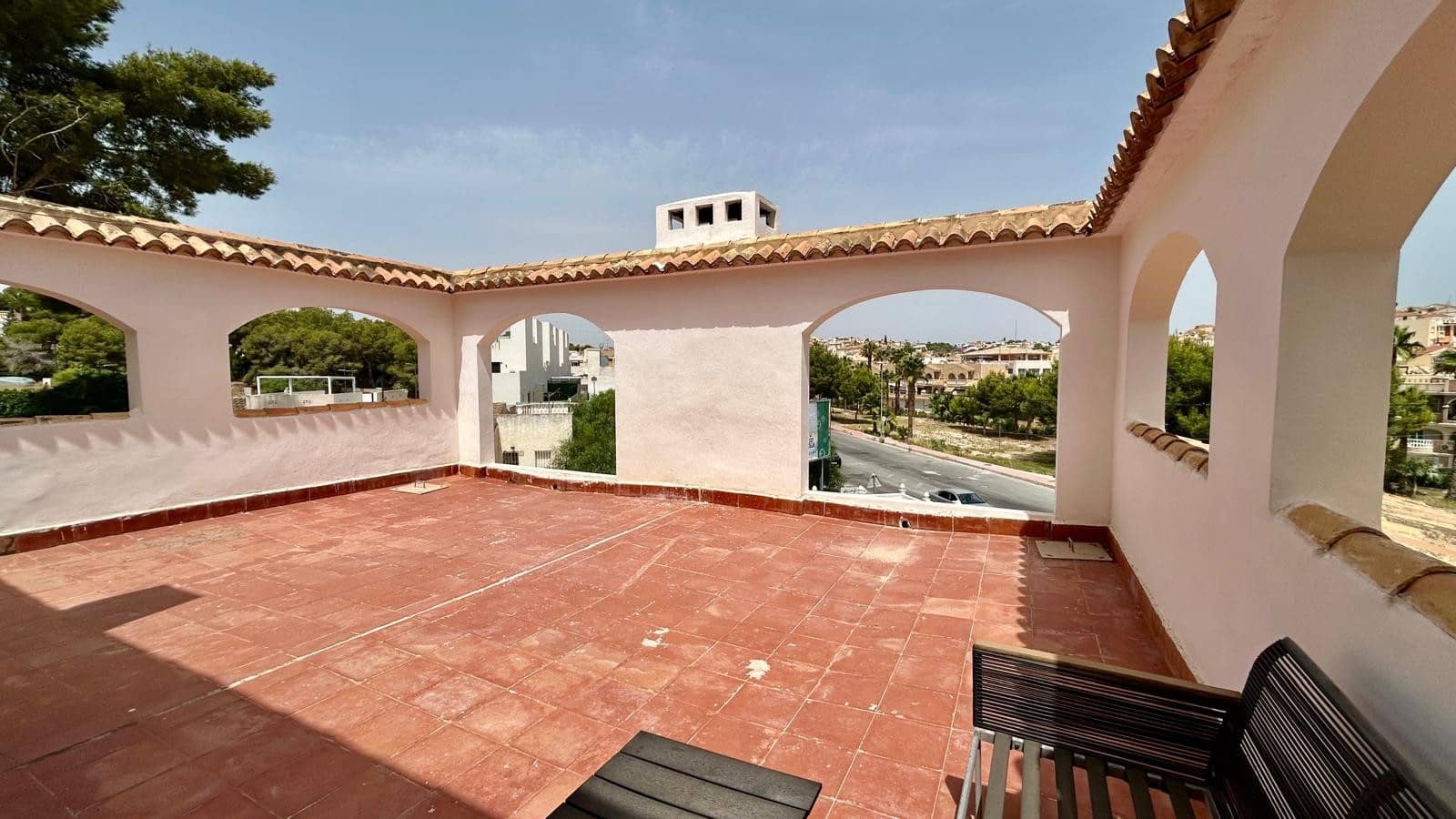 6 chambre Villa/Maison à vendre à Villamartin avec piscine garage - 695 000 € (Ref: 9964369)