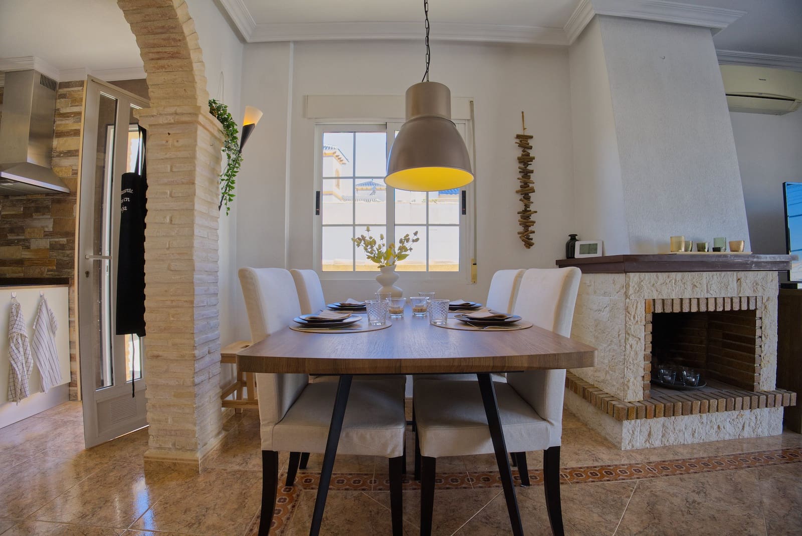 3 Zimmer Villa zu verkaufen in Torrevieja mit Pool Garage - 415.000 € (Ref: 9966159)