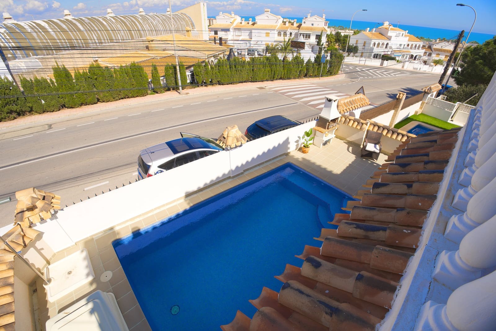 3 Zimmer Villa zu verkaufen in Torrevieja mit Pool Garage - 415.000 € (Ref: 9966159)