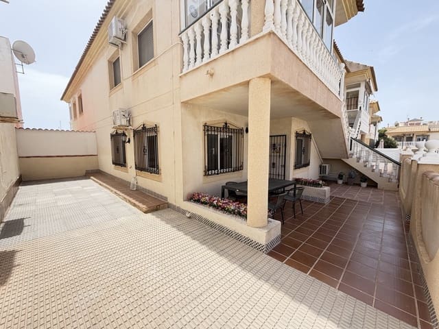 2 soveværelse Lejlighed til salg i La Zenia, Orihuela med swimmingpool - € 199.999 (Ref: 9966169)