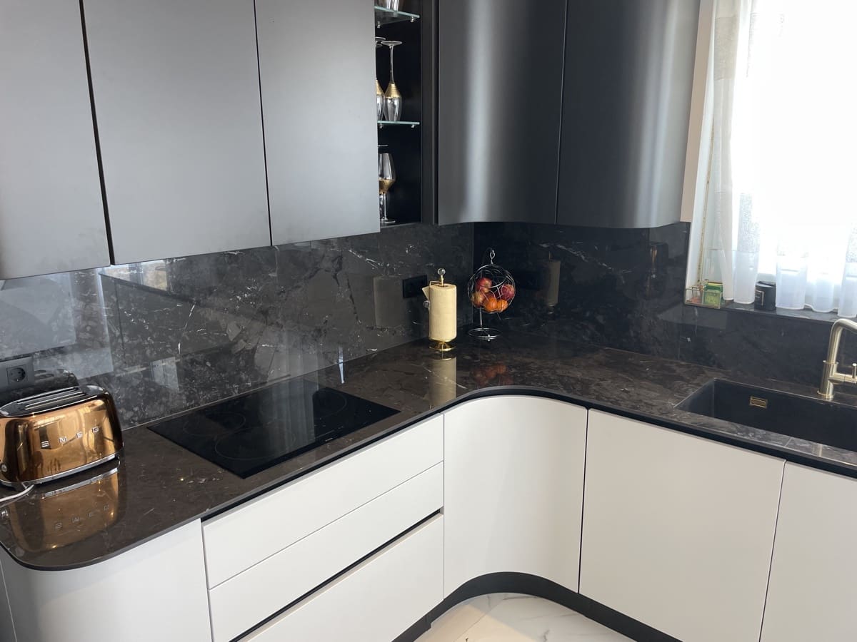 4 Zimmer Villa zu verkaufen in Los Balcones mit Pool Garage - 650.000 € (Ref: 9986435)