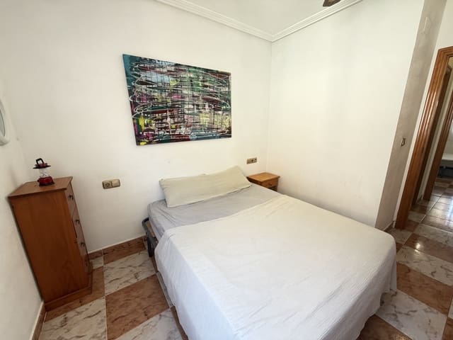 2 soverom Leilighet til salgs i Villamartin, Orihuela med svømmebasseng - € 149 995 (Ref: 9990228)