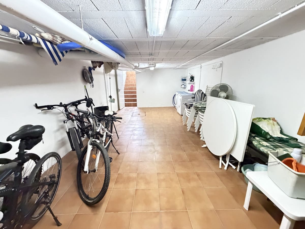 3 slaapkamer Huis te koop in Playa Flamenca met zwembad - € 280.000 (Ref: 9990232)