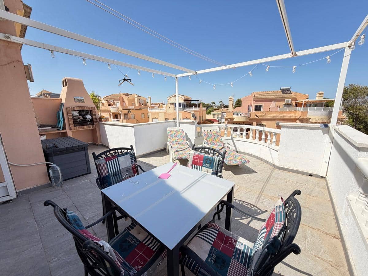 Apartamento de 3 habitaciones en Cabo Roig en venta con piscina - 194.950 € (Ref: 9990233)