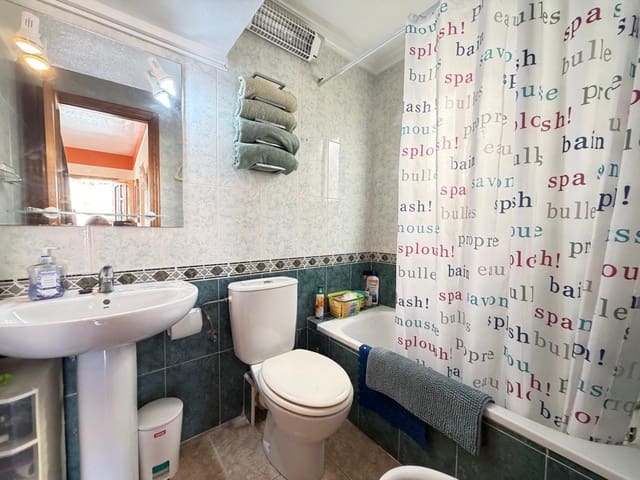 Apartamento de 3 habitaciones en Cabo Roig, Orihuela en venta con piscina - 194.950 € (Ref: 9990233)