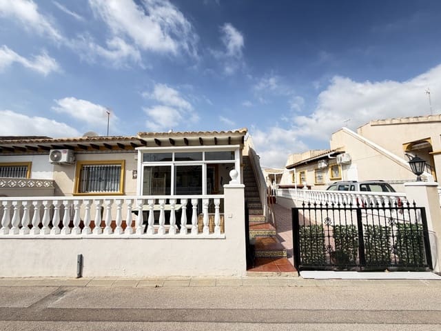 2 slaapkamer Huis te koop in La Zenia, Orihuela met zwembad - € 225.000 (Ref: 9990238)