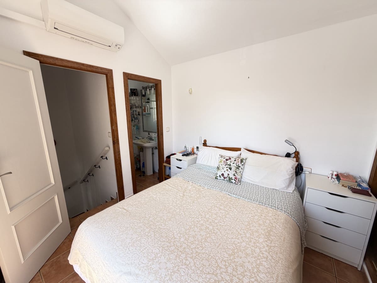 4 soverom Bungalow til salgs i La Zenia med svømmebasseng - € 289 000 (Ref: 9990252)