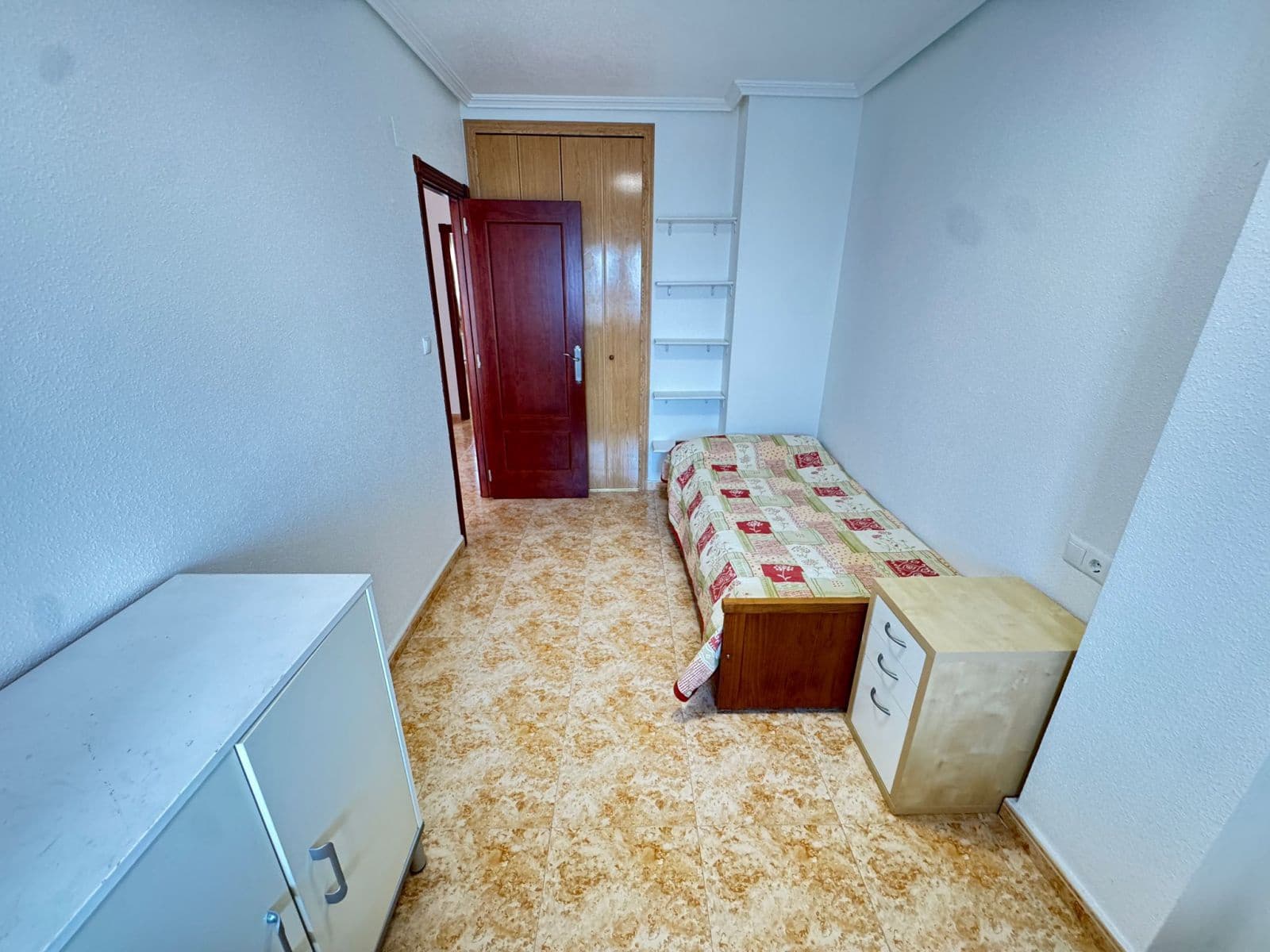 3 soveværelse Byhus til salg i San Miguel de Salinas med swimmingpool garage - € 249.000 (Ref: 9990254)