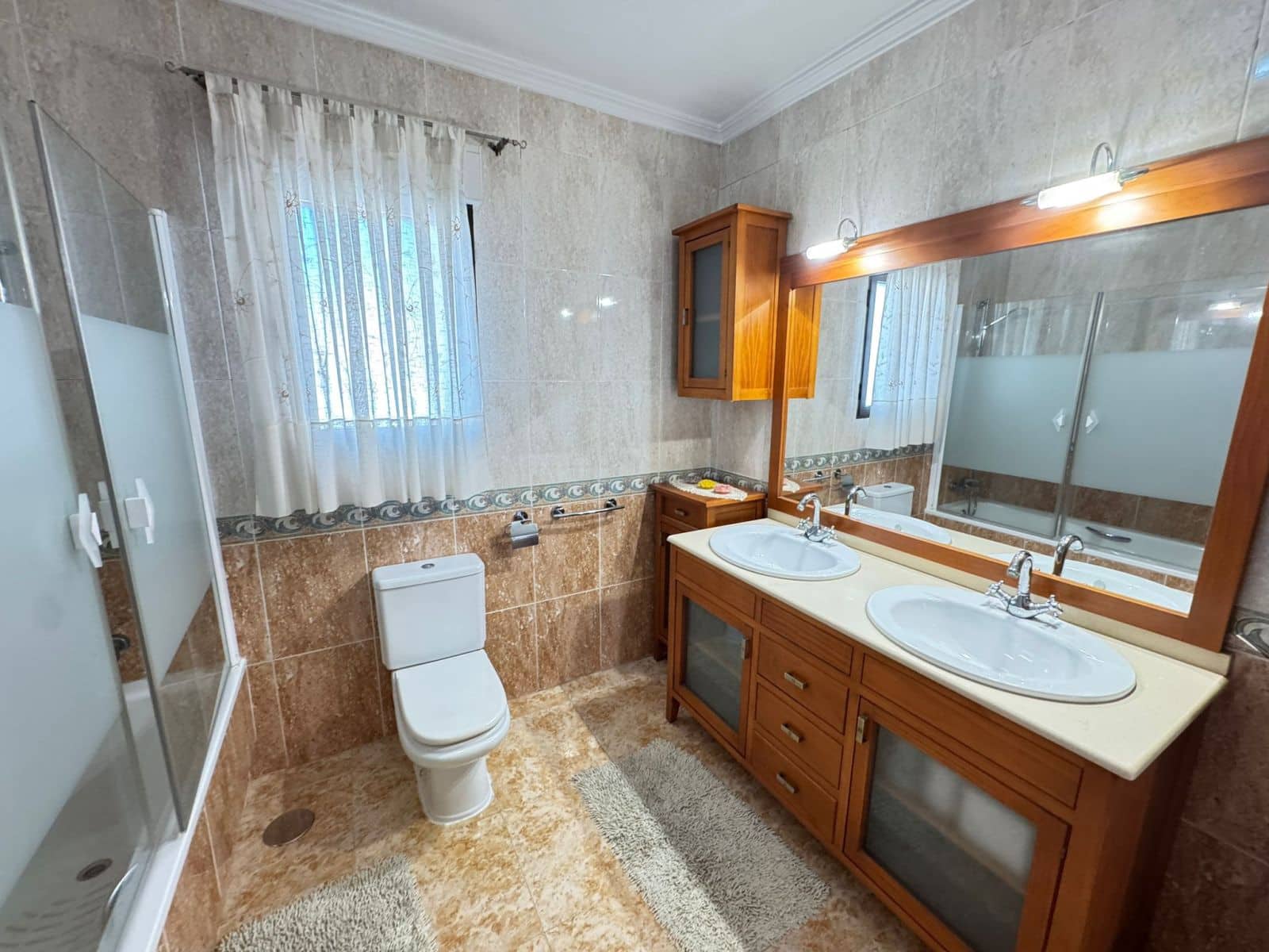 3 soveværelse Byhus til salg i San Miguel de Salinas med swimmingpool garage - € 249.000 (Ref: 9990254)