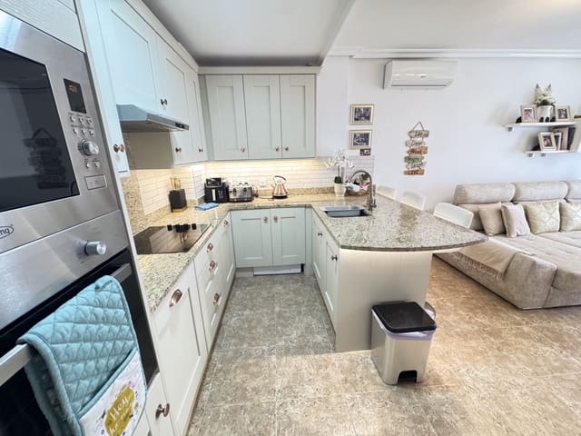 2 slaapkamer Appartement te koop in Cabo Roig, Orihuela met zwembad garage - € 189.995 (Ref: 9990255)