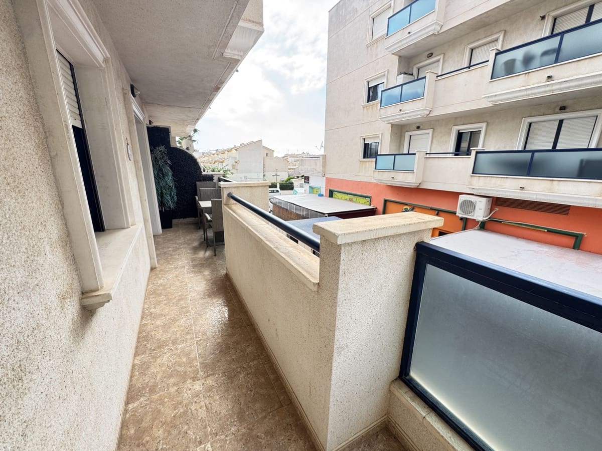 2 slaapkamer Appartement te koop in Cabo Roig met zwembad garage - € 189.995 (Ref: 9990255)