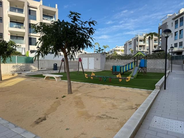 2 soverom Leilighet til salgs i Villamartin, Orihuela med svømmebasseng garasje - € 199 900 (Ref: 9996647)