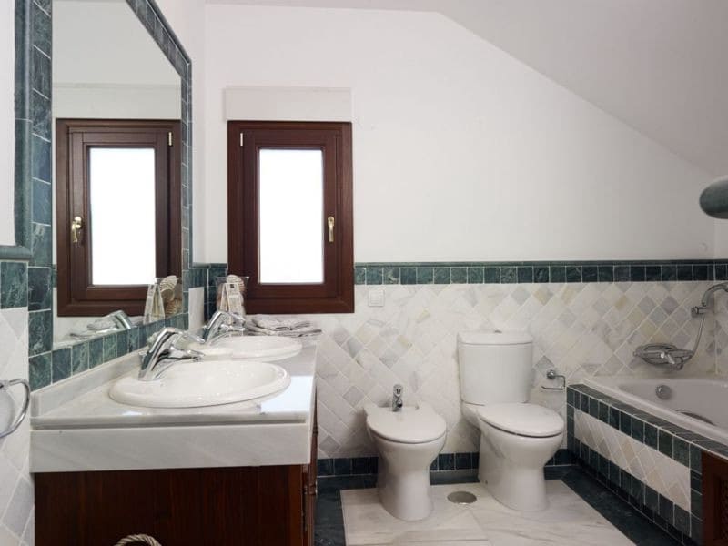 4 soverom Penthouse til salgs i Marbella med svømmebasseng garasje - € 1 850 000 (Ref: 7195877)