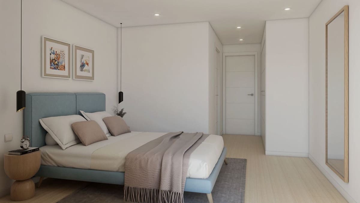 2 bedroom Apartment for sale in Estepona with pool - € 580,000 (Ref: 7195907)