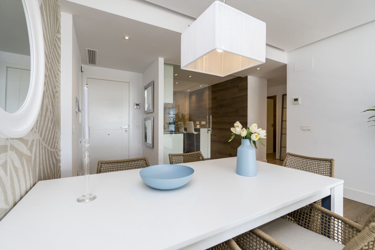 2 bedroom Apartment for sale in Sotogrande - € 439,000 (Ref: 7196075)