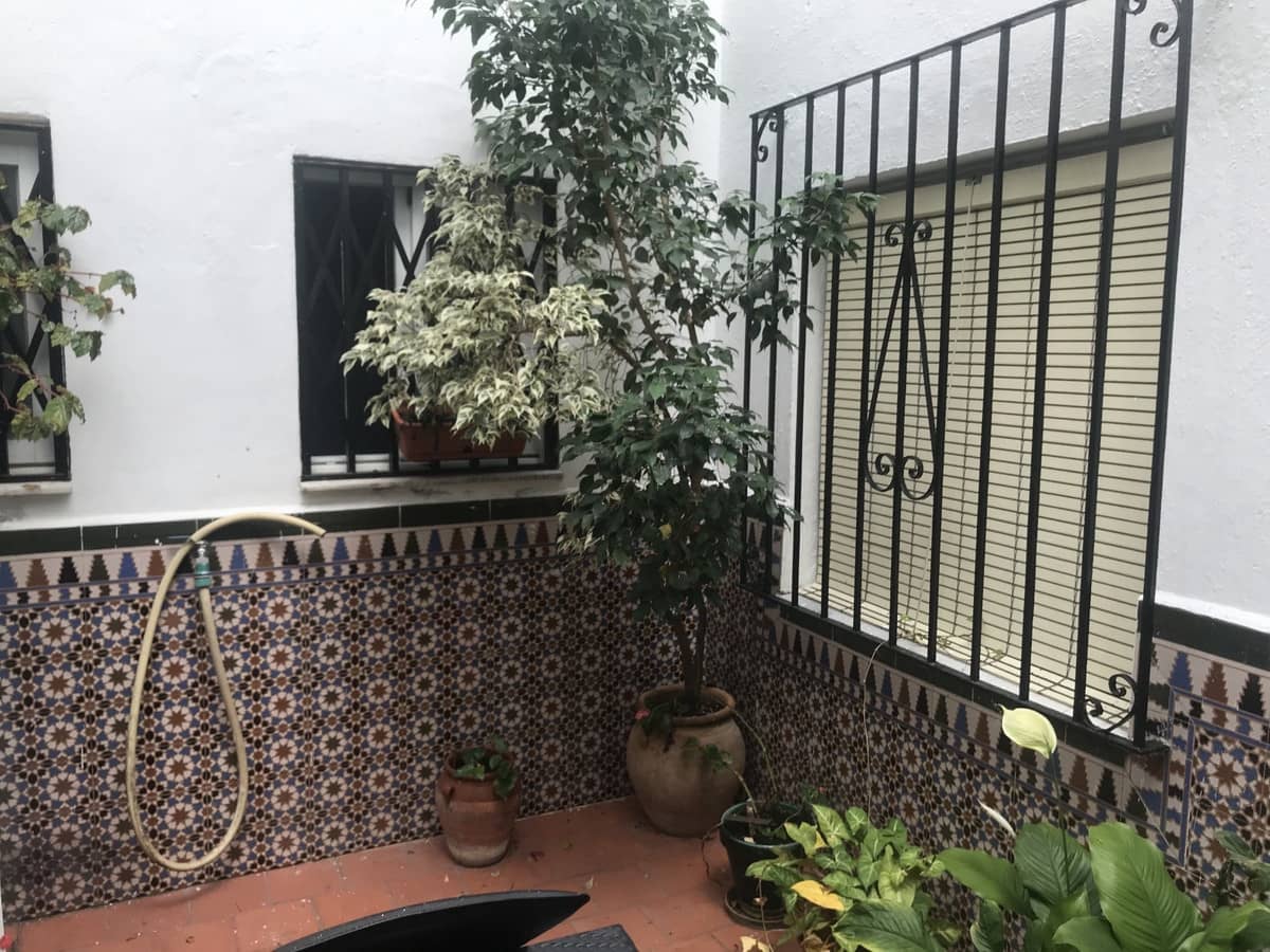 17 bedroom Hotel for sale in Marbella - € 3,300,000 (Ref: 7317830)