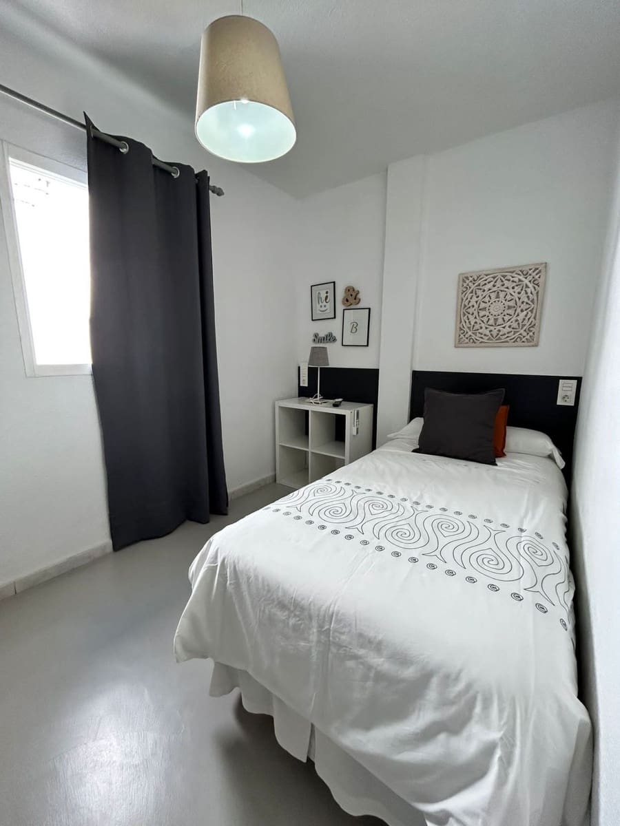 17 bedroom Hotel for sale in Marbella - € 3,300,000 (Ref: 7317830)